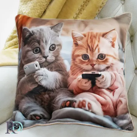 Декоративна възглавница Котета - Декоративна възглавница Котета