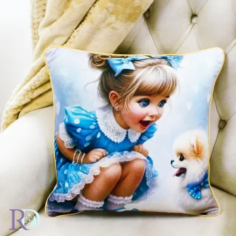 Декоративна възглавница Момиче с куче