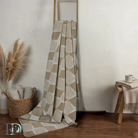 Одеяло Квадрати бежово
